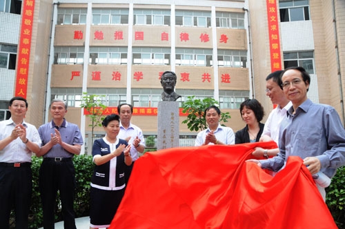 201009151153402854.jpg